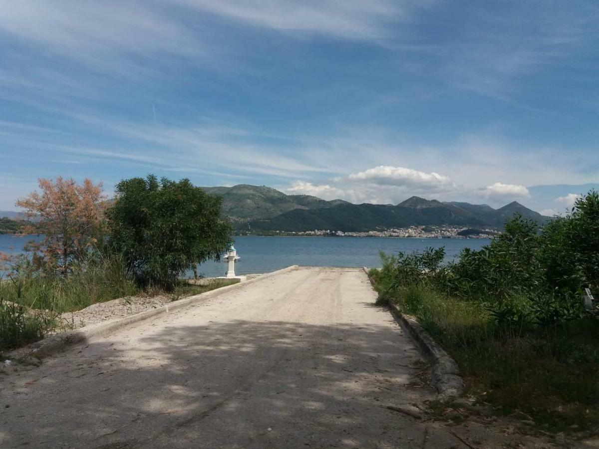 Camping Drepanos Igoemenitsa Buitenkant foto